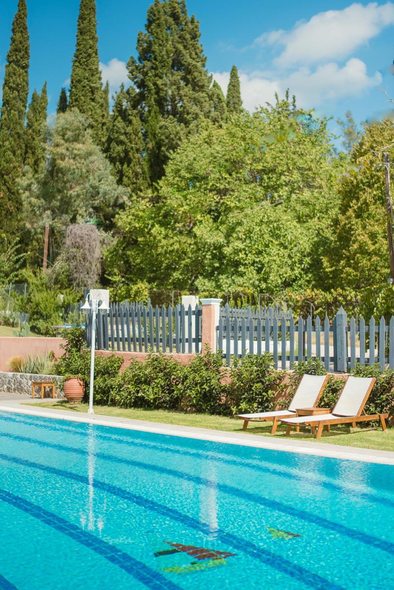 Aparthotel Dominoes Corfu Ýpsos